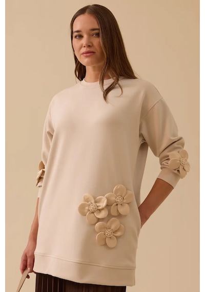Kadın Çiçek Detaylı Cepli Sweatshirt - Bej Bej