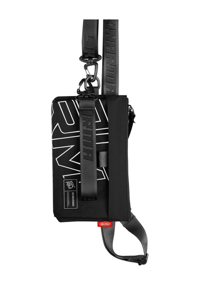 Skinarma Clutch Jager Boyun Askı Kayışlı Çapraz Vücut Çantası Siyah
