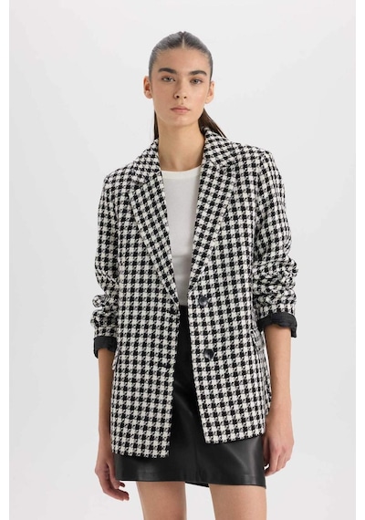 DeFacto Oversize Geniş Kalıp Ceket Yaka Düğmeli Tweed Desenli Blazer Ceket V2814AZ24AUBK81 Siyah DeFacto Oversize Geniş Kalıp Ceket Yaka Düğmeli Tweed Desenli Blazer Ceket V2814AZ24AUBK81 Siyah