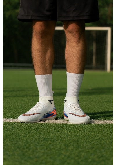 Çoraplı Superfly Halı Saha Futbol Ayakkabısı Beyaz