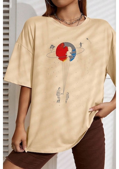 Unisex Evren Temalı Baskılı Tasarım T-shirt Bej