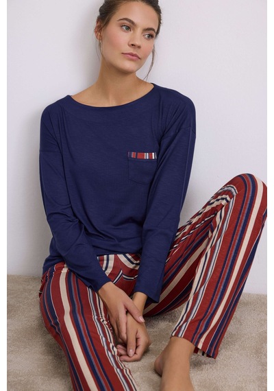 Man11577-1020 Anil Ev Giyim Anıl Kadın Lacivert Uzun Kollu T-shirt Ve Çizgili Pantolon Takımı 11577 Lacivert Man11577-1020 Anil Ev Giyim Anıl Kadın Lacivert Uzun Kollu T-shirt Ve Çizgili Pantolon Takımı 11577 Lacivert