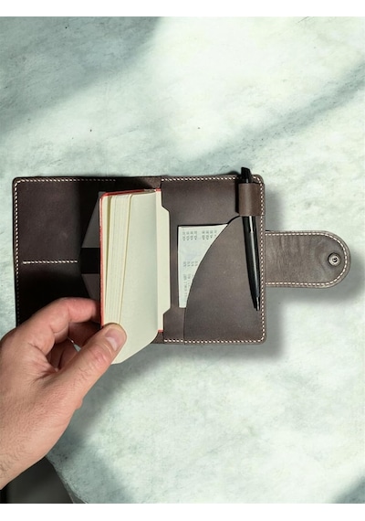 El Yapımı Deri Defter Kılıfı, Kahverengi, 9x14cm, El Dikişli Organizer, Çıtçıtlı Kapak, Hakiki Deri Genel