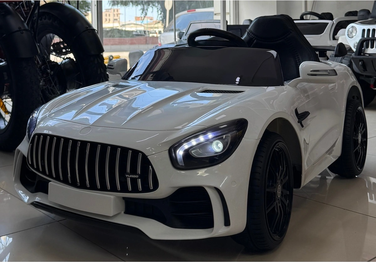 12v Mercedes Gtr Akülü Araba 1-4 Yaş, Uzaktan Kumandalı, Led Işıklı Beyaz