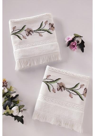 Kanaviçe Nakışlı Güllü Kadife El Yüz Havlusu - 50x90 Cm- Krem Krem Krem