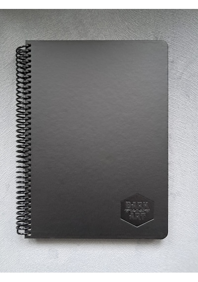 Siyah Yapraklı Defter A4 21 X 29,7 Cm Ve Beyaz Kalem, Black Sketch, 21x29,7