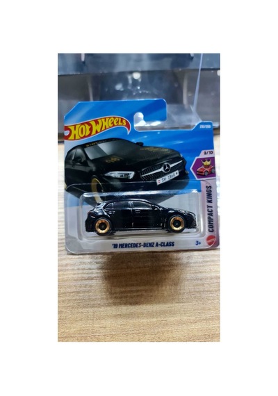 19 Mercedes - Benz A - Class -siyah