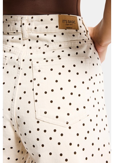 it's basic Kadın 7s6 Puantiye Desen Mom Fit Midi Boy Özel Kumaş Denim Şort Bej