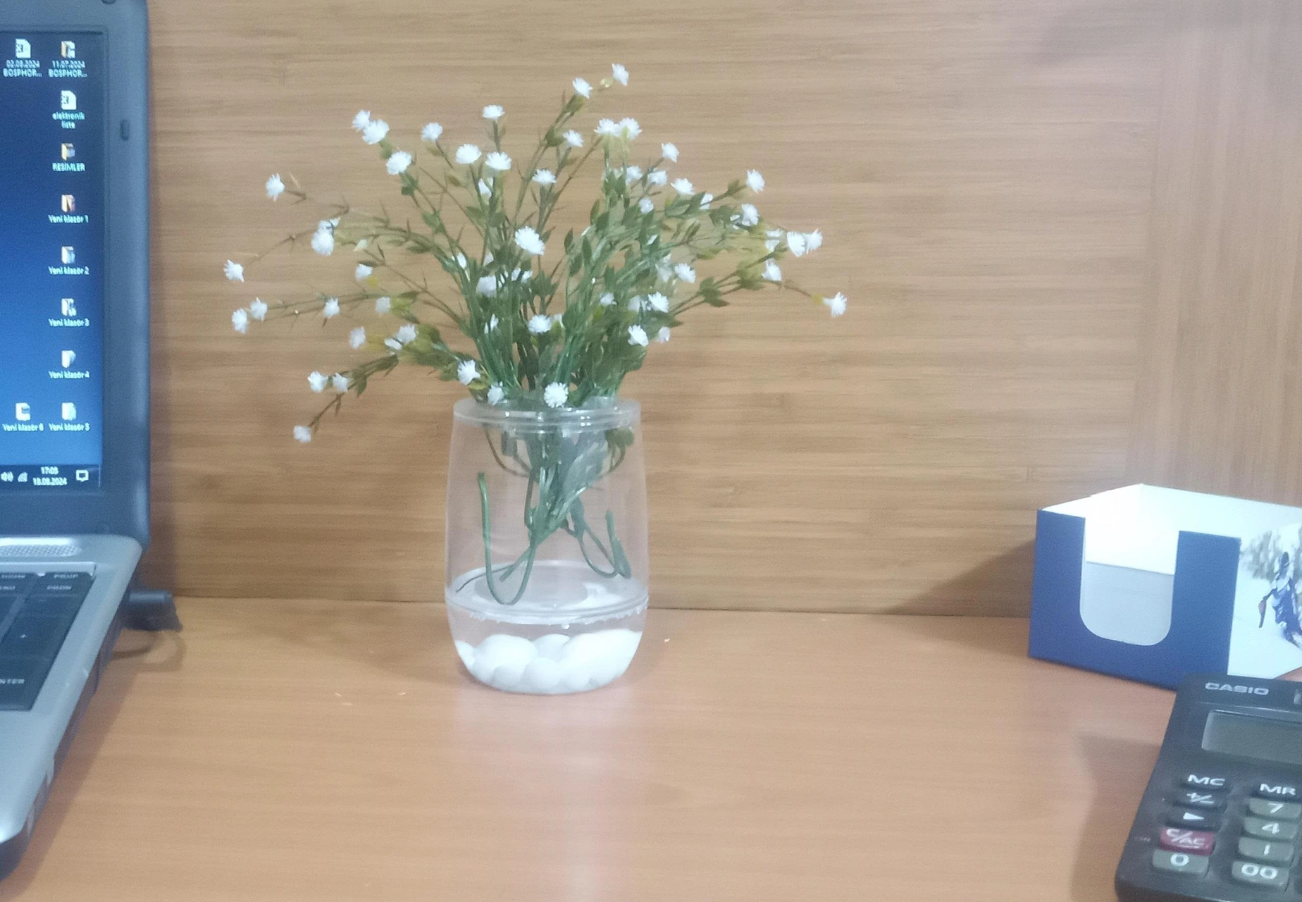 2 Adet Vazo Dahil,vazoda Çiçek,beyaz Yapay Çiçek,vazo Dekoratif Beyaz İncili 8x8x16cm Çok Renkli