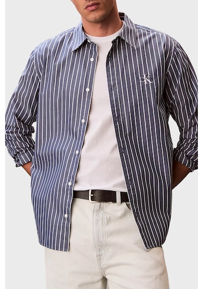Calvin Klein Pamuklu Çizgili Relaxed Fit Uzun Kollu Gömlek Lv04rf106gcec Erkek Gömlek Lv04rf106g Cec Lacivert Calvin Klein Pamuklu Çizgili Relaxed Fit Uzun Kollu Gömlek Lv04rf106gcec Erkek Gömlek Lv04rf106g Cec Lacivert