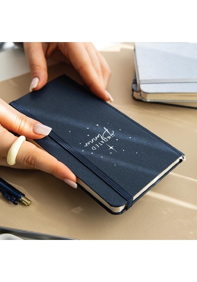 Lexroo Charmlı Süresiz Haftalık Planlayıcı Cep Ajanda 9x17 Cm Lacivert