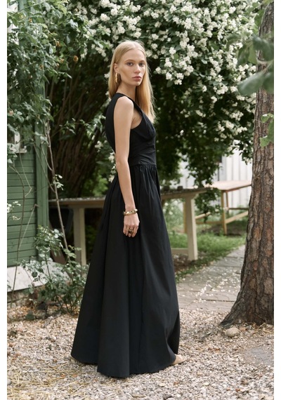 Mai Collection Mai Studios Co. Emilia Korse Detay Siyah Uzun Elbise siyah Mai Collection Mai Studios Co. Emilia Korse Detay Siyah Uzun Elbise siyah