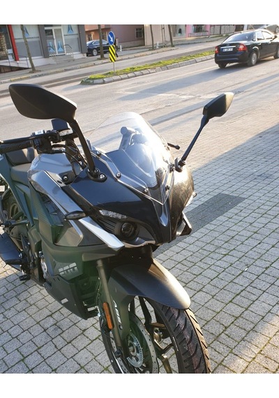 Motocam Bajaj Pulsar Rs 200 Ön Cam 2015-2026 Model 33cm Şeffaf Renkli 4mm Sportif