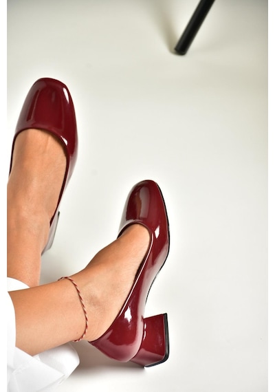 Fox Shoes T752827008 Bordo Rugan Alçak Topuklu Kadın Ayakkabı Bordo