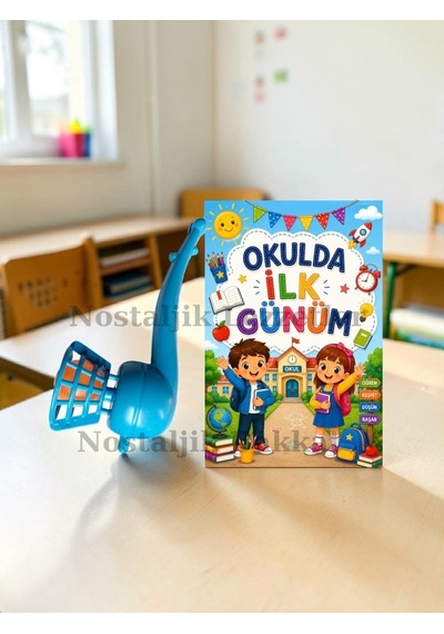 20 Adet Okulda İlk Günüm Yazılı Hediye Seti 1. Sınıf- Sene Başı Pipo Şeklide Üflemeli Top Tebrik Kartı Hediyeli