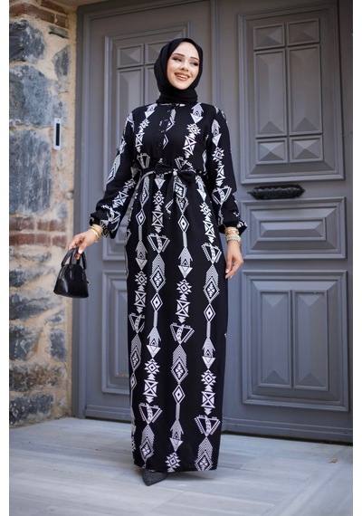 Hira Life Fashion Kadın Tesettür Geometrik Desen Önü Düğmeli Ve Bel Kuşaklı Viskon Elbise Siyah Siyah Hira Life Fashion Kadın Tesettür Geometrik Desen Önü Düğmeli Ve Bel Kuşaklı Viskon Elbise Siyah Siyah