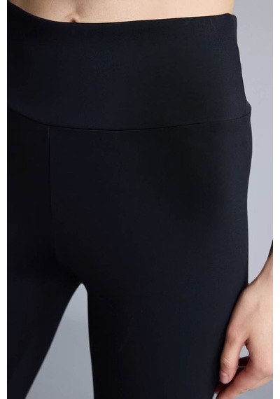 Defacto Warmtech Toparlayıcı Sporcu Siyah Kadın Tayt W8206az/bk81