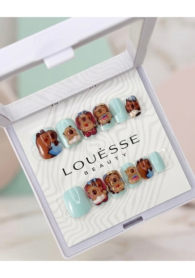Louésse Capy Mint Takma Tırnak 12 Li Kapibara Figürlü Mint Yeşil Sevimli Nail Set