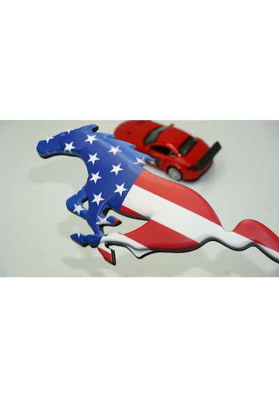 Ford Mustang Shelby Gt Koşan At Bagaj Kapağı Amerikan Bayrak 3m M