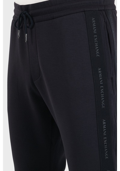 Armani Exchange Regular Fit Belden Bağlamalı Lastikli Paça Pantolon Erkek Pantolon Xm003145 Af13047 Ub101 Lacivert Armani Exchange Regular Fit Belden Bağlamalı Lastikli Paça Pantolon Erkek Pantolon Xm003145 Af13047 Ub101 Lacivert