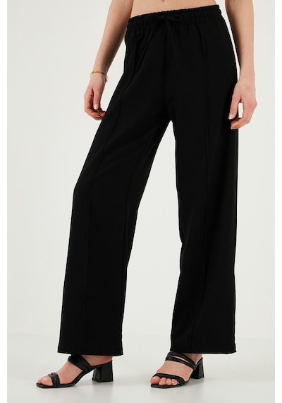 Lela Eşofman Çimalı Regular Fit Normal Bel Geniş Paça Bayan Eşofman Altı 5866260 Siyah