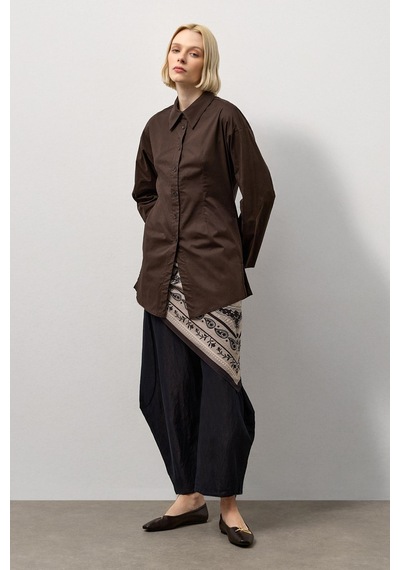Molene Kahverengi Pensli Fitted Poplin Gömlek