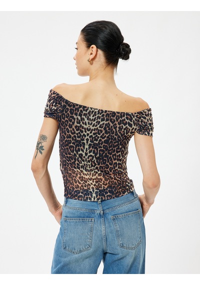 Koton Leopar Desenli Madonna Yaka Bluz Tül Drape Detaylı Siyah Desenli 4sak10959ek