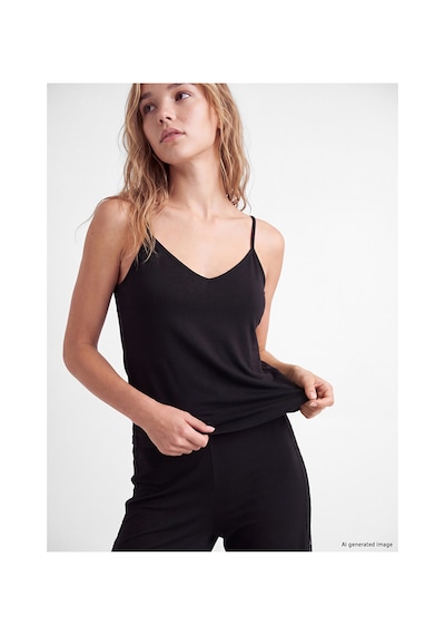 Lcw Dream Siyah V Yaka Dantel Detaylı Kadın Pijama Takımı
