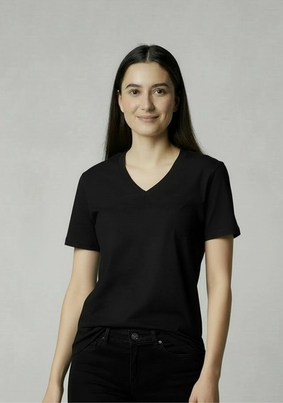 Lyvean V Yaka Regular Kısa Kollu Tshirt Siyah