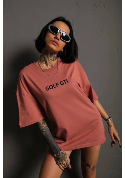 Kadın Oversize Tişört Golf Gtı Retro Araba Baskılı T-shirt - Gül Kurusu