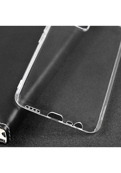 Zore Realme 8 Kılıf Msra Süper Silikon Kapak - Renksiz Renksiz