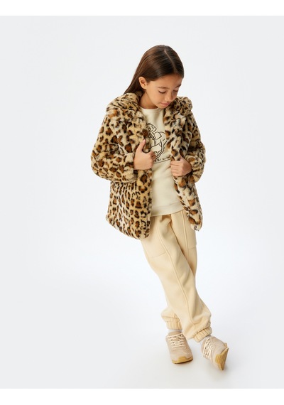 Koton Oversize Bebe Yaka Leopar Mont Suni Kürklü Uzun Kollu Bej Desenli 5wkg00009ak Ekru