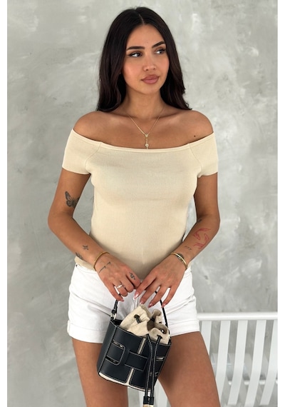 Femelle Kadın Bej Standart Beden Triko Crop Bluz