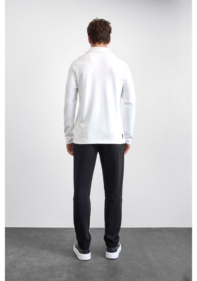Backandbond Beyaz Regular Fit Gömlek Yaka Yarım Fermuarlı Sweatshirt