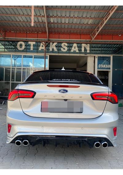 Ford Focus 4 Arka Tampon Eki - Fiberglass