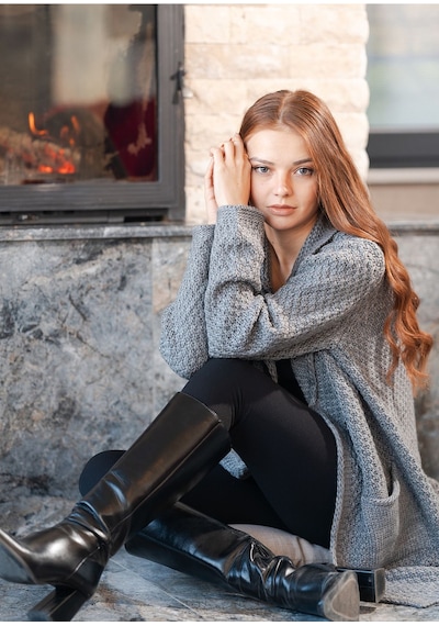 Düğme Detaylı Örme Hırka Gri