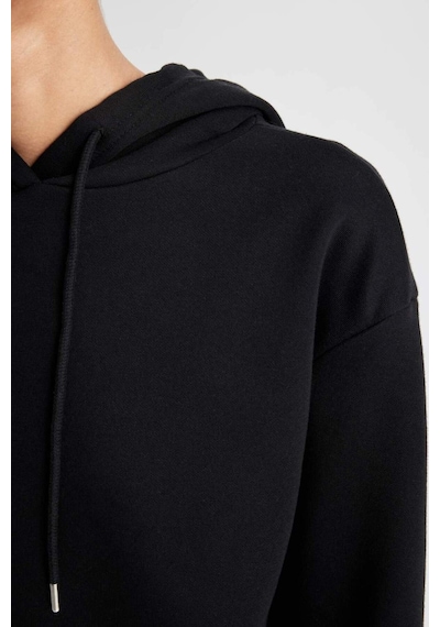 DeFacto Relax Fit Kapüşonlu Kanguru Cepli Kalın Basic Düz Siyah Sweatshirt W1240AZ24WNBK81 Siyah DeFacto Relax Fit Kapüşonlu Kanguru Cepli Kalın Basic Düz Siyah Sweatshirt W1240AZ24WNBK81 Siyah
