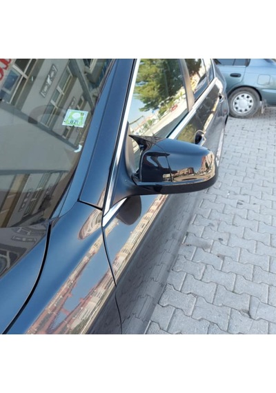 F10 2010-2013 Uyumlu Piano Black Abs Plastik Batman Yarasa Ayna Kapağı