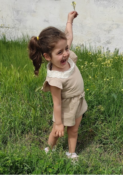Novy Baby Müslin Kumaş Dantel Yaka Fiyonklu Kız Çocuk Tulum - 2-5 Yaş