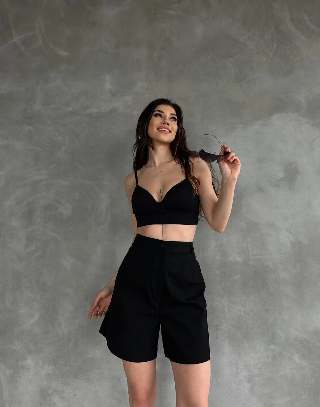 Nido Moda Geniş Paçalı Mom Şort Siyah