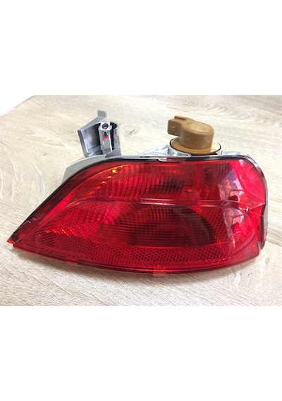 Arka Tampon Reflektörü Sol Megane-4 Sedan 265855907r