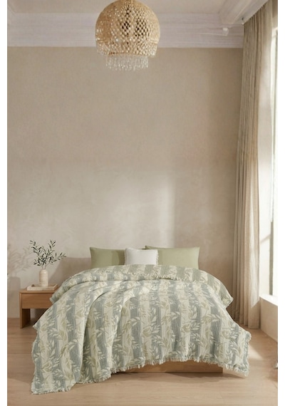 Nuvia 5 Kat Dolgulu Müslin Çift Kişilik Yatak Örtüsü %100 Pamuk Jakar Dokulu 220x240 Cm Yeşil