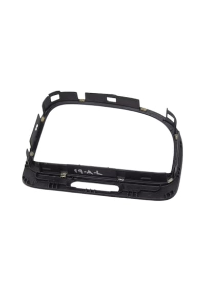Golf 6 2008-2012 Model Arası Uyumlu Torpido Sol Havalandırma Izgara Çerçevesi