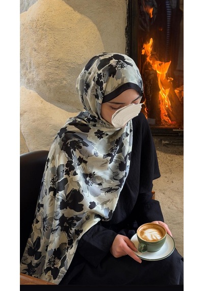Qalortex Scarf Pamuklu Garden Desen Şal-siyah