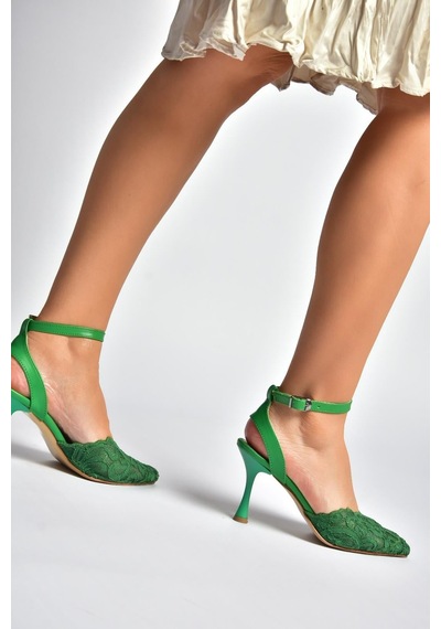 Fox Shoes Y752044206 Yeşil Dantelli İnce Topuklu Kadın Ayakkabı