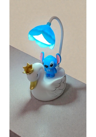 Kuğu Stitch Masa Üzeri Gece Lambası Hediyelik Ürün Boyut:20 10 Cm Çok Renkli