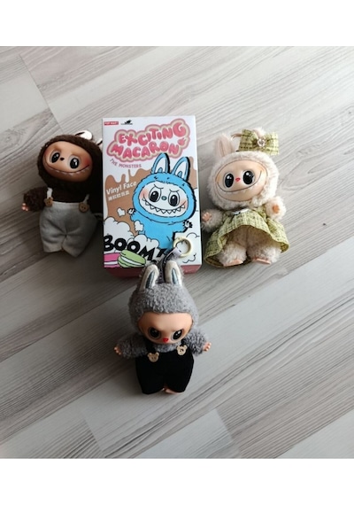 Koleksiyonluk Kıyafetli Mini Peluş Figür Anahtarlık Exciting Macaron Suprız