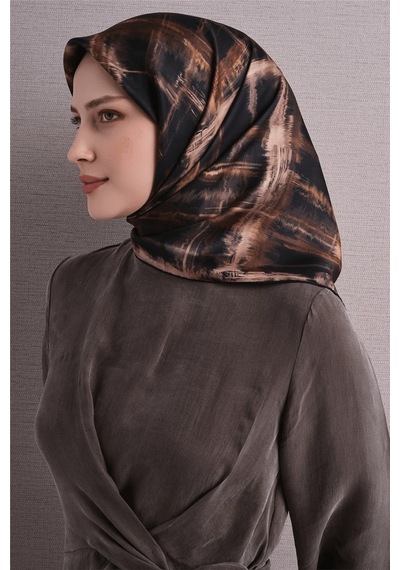 Armine Sura Saf İpek Eşarp 9602 03 Siyah Vizon Soyut Desen