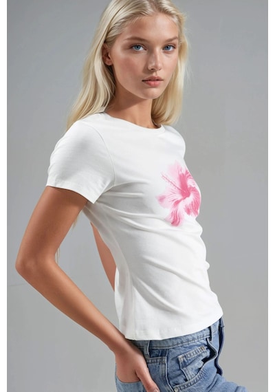 Hiccup Desenli Vücuda Oturan T-shirt Beyaz