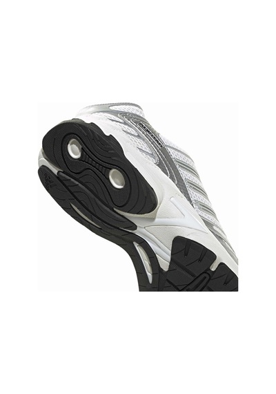 Ftwwht/sılvmt/cblack Adidas Günlük Spor Ayakkabı Adistar Control 3 Hq2721 Beyaz